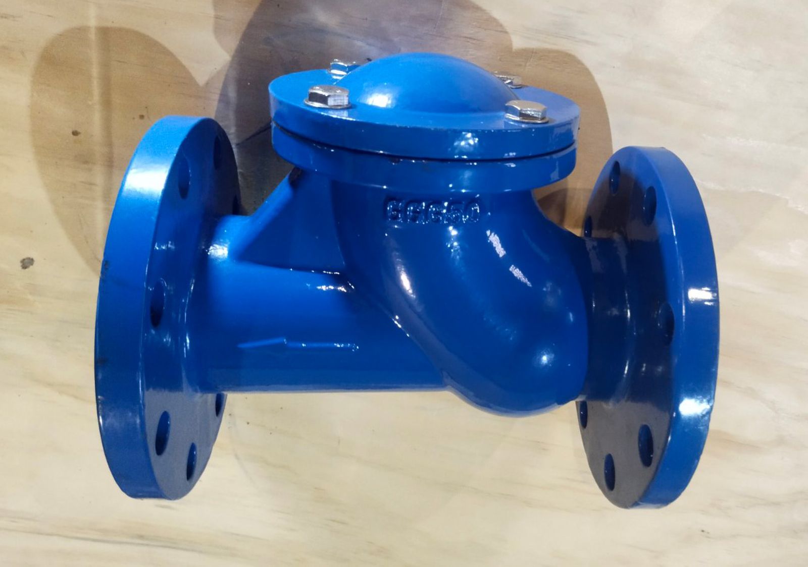 Клапан обратный шаровой чугунный фланцевый