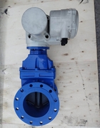 Задвижка чугунная 30ч539р, 30ч939р с обрезиненным клином в комплекте с электроприводом