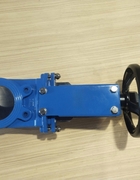 Задвижка шиберная ручная чугунная Ру 10